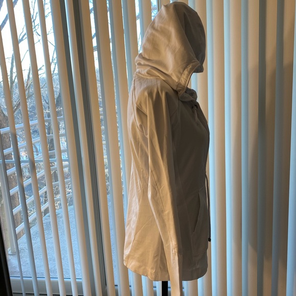 Sweatshirt - Picture 3 of 4